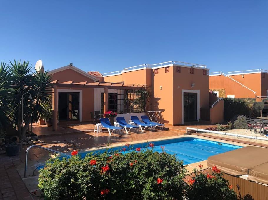 فيلا Casa Piedra, Luxury Family Front Line Golf, Hot Tub,Pool Table, 8 Pers, كاليتا ذي فوستي المظهر الخارجي الصورة