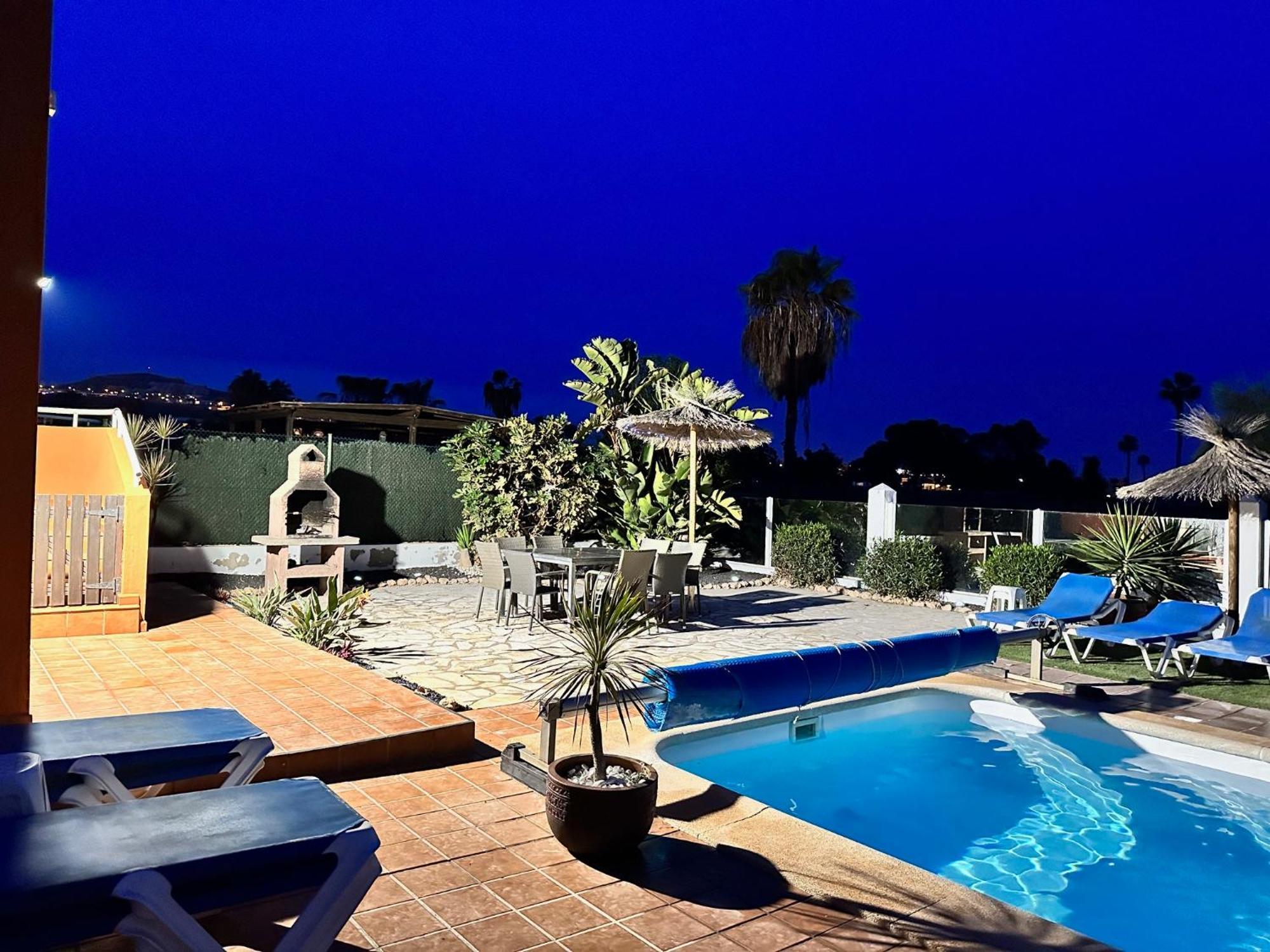 فيلا Casa Piedra, Luxury Family Front Line Golf, Hot Tub,Pool Table, 8 Pers, كاليتا ذي فوستي المظهر الخارجي الصورة